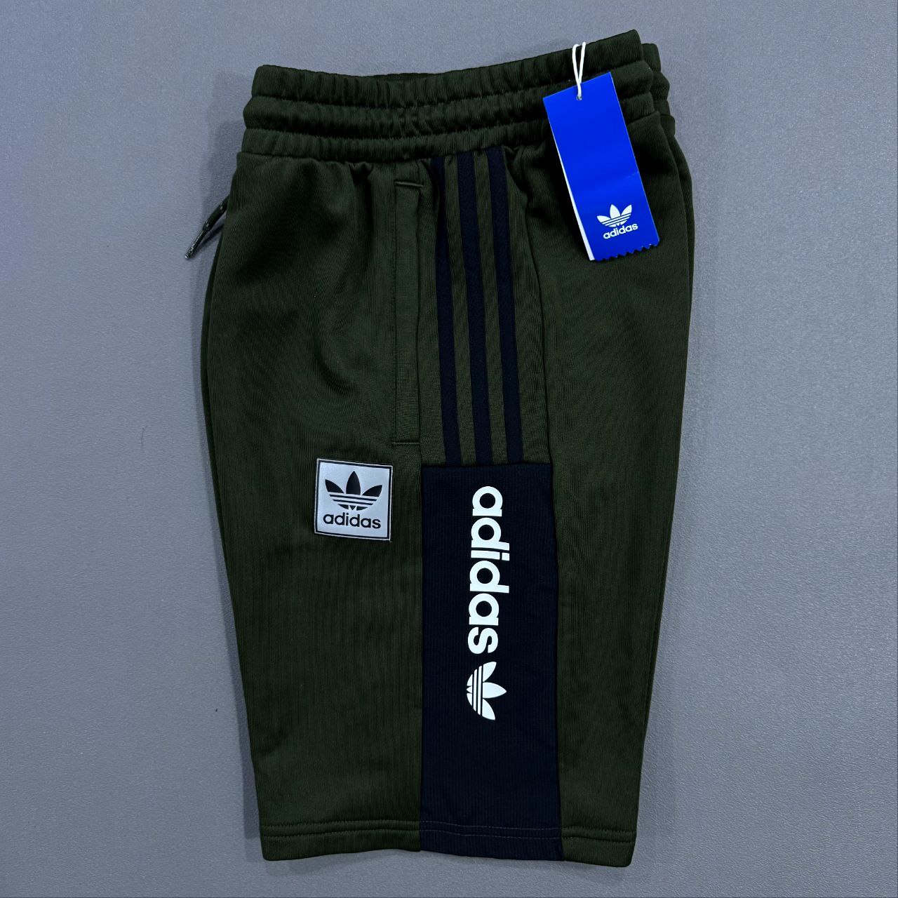 Short Adidas – Image 2